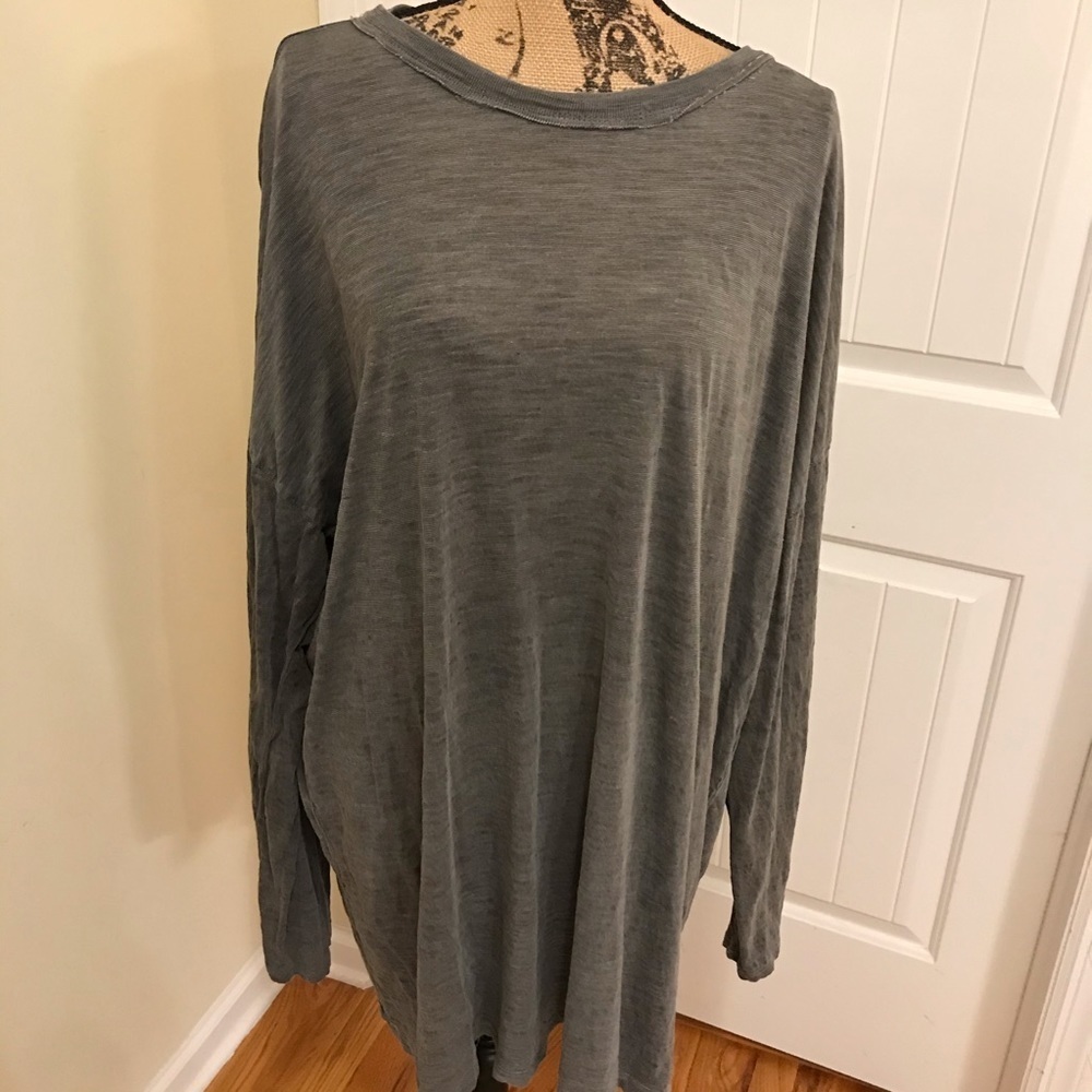 ✌️We The Free Oversized Long Sleeve Tee